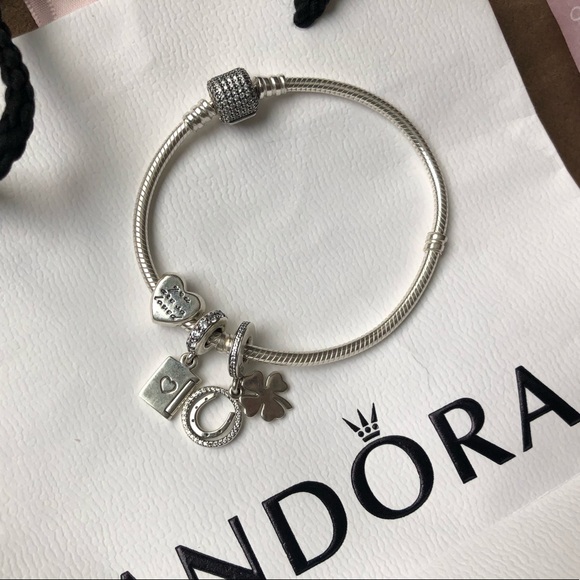 NWOT Pandora Sparkle Barrel Clasp Snake Bracelet w/ 3 Pandora Charms - Picture 1 of 16